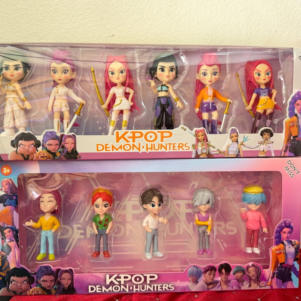 Action Figure Set Kpop Demon Hunters Huntrix